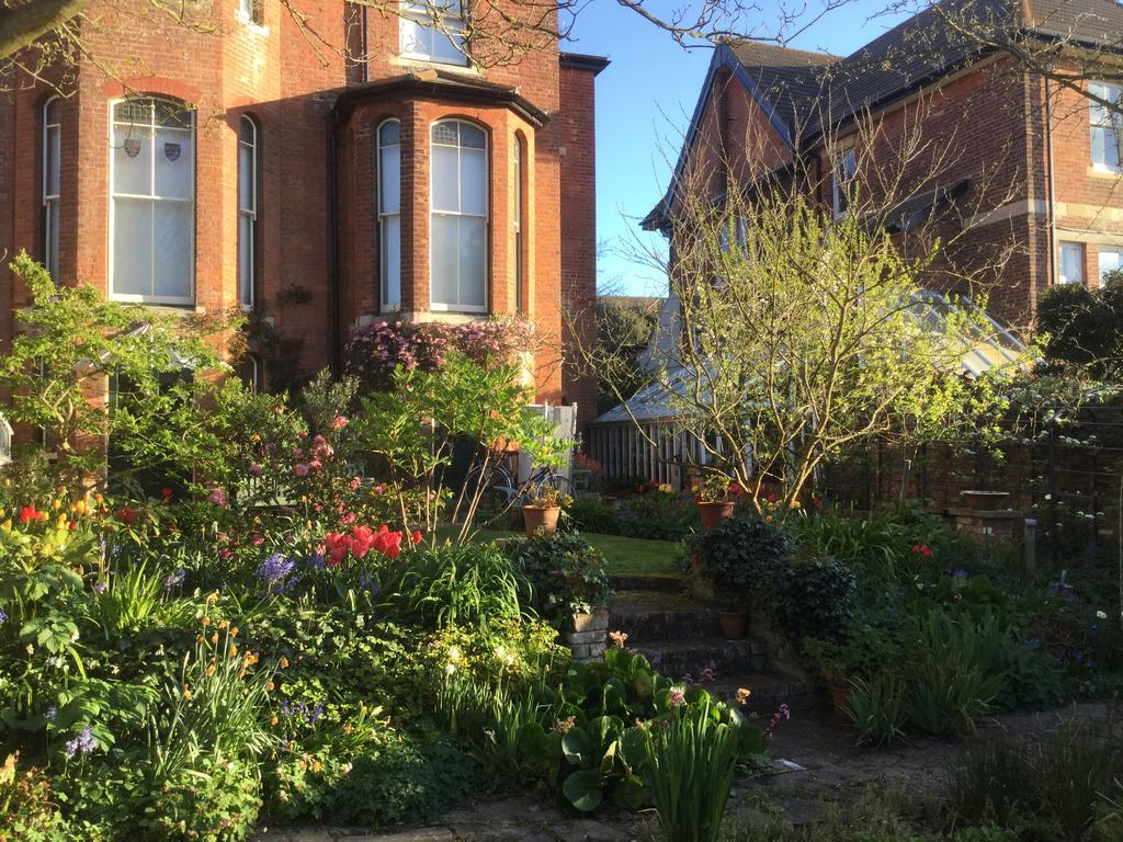 St Benedict - Victorian Bed And Breakfast Hastings Exterior foto